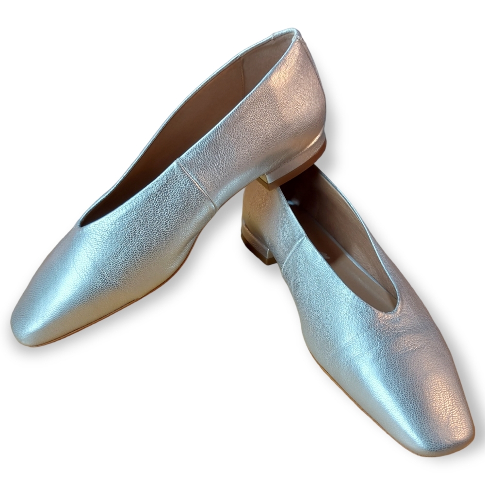 L'intervalle Metallic Silver Slipper Loafers Size 6.5/7